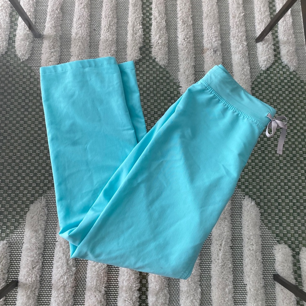 Figs Livingston Scrub Pants Rare! Aqua